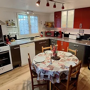 Apartamento Superbe T2 Avec Jardin, Piscine-enfant Et Parking, Arlés